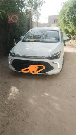 بایک U5 پڵەس